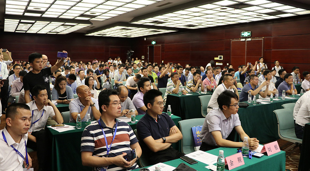 2018���ʮ������������������ļ�չ����ٰ�